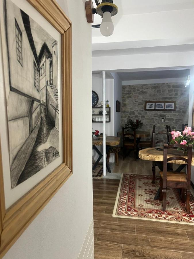 Hotel Omer Berat Eksteriør billede